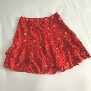 99. nice red floral skirt size S $5